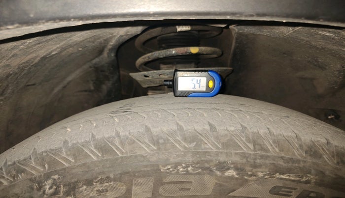 2024 Tata Safari ADVENTURE PLUS AT, Diesel, Automatic, 20,441 km, tyre