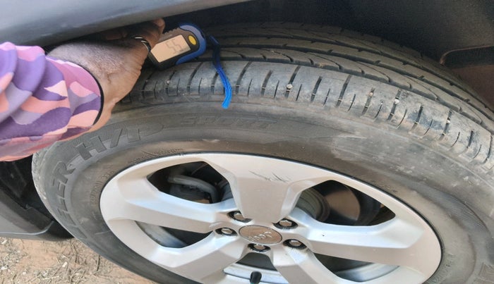 2017 Jeep Compass LONGITUDE (O) 2.0 DIESEL, Diesel, Manual, 73,014 km, tyre