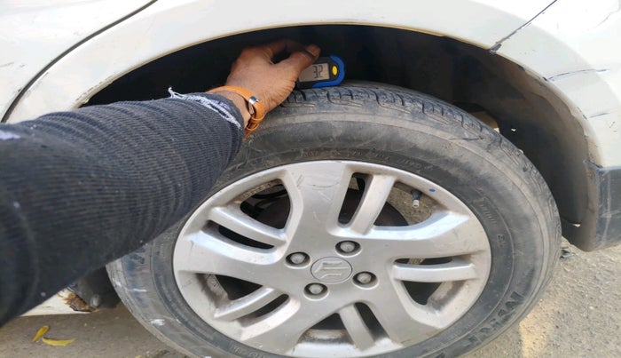 2012 Maruti Swift Dzire ZDI, Diesel, Manual, 1,45,066 km, tyre