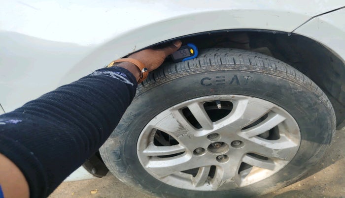 2012 Maruti Swift Dzire ZDI, Diesel, Manual, 1,45,066 km, tyre