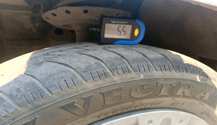 2014 Honda Amaze 1.2L I-VTEC S, Petrol, Manual, 64,021 km, tyre