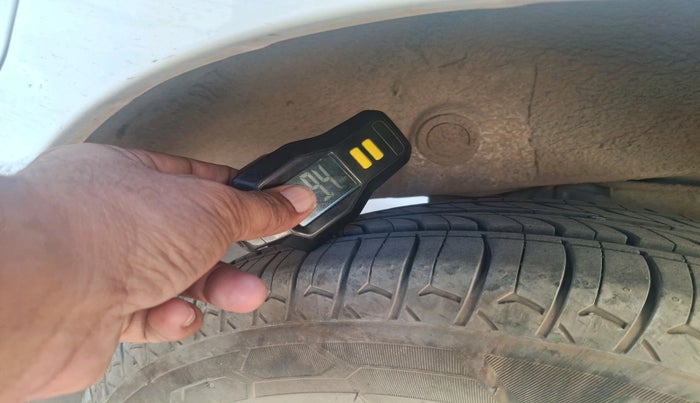 2014 Hyundai Santro Xing GL PLUS, Petrol, Manual, 63,493 km, tyre