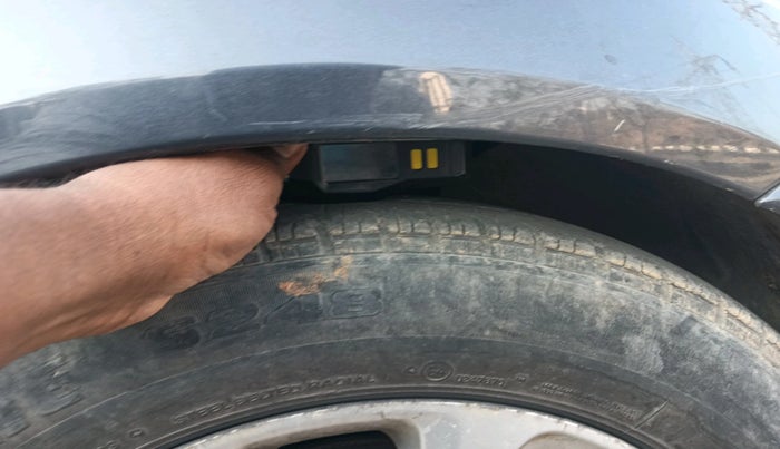 2012 Ford Figo TITANIUM 1.4 DIESEL, Diesel, Manual, 1,31,826 km, tyre