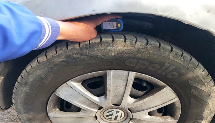 2011 Volkswagen Polo COMFORTLINE 1.2L PETROL, Petrol, Manual, 64,179 km, tyre