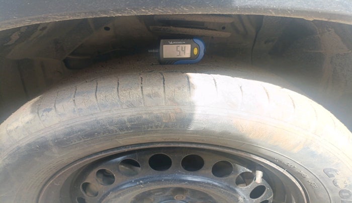 2020 Maruti Vitara Brezza VXI, Petrol, Manual, 78,265 km, tyre