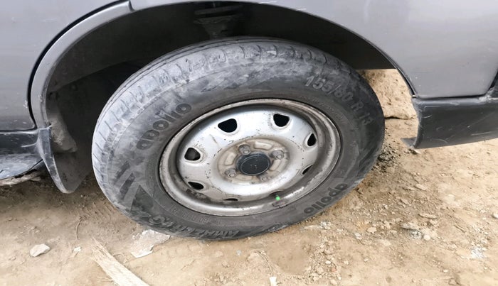 2019 Maruti Eeco 7 STR, CNG, Manual, 2,18,053 km, tyre