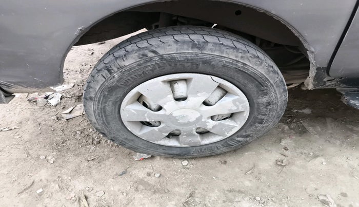 2019 Maruti Eeco 7 STR, CNG, Manual, 2,18,053 km, tyre