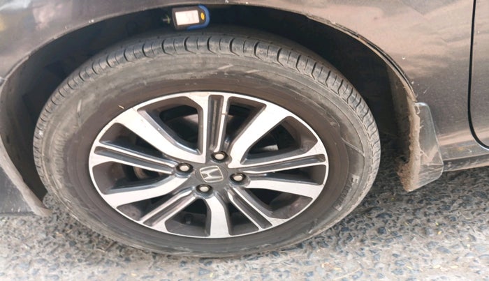 2017 Honda City 1.5L I-VTEC V MT, Petrol, Manual, 61,606 km, tyre