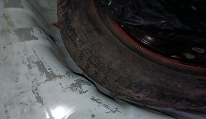 2022 Renault Kiger RXE MT, Petrol, Manual, 88,569 km, tyre