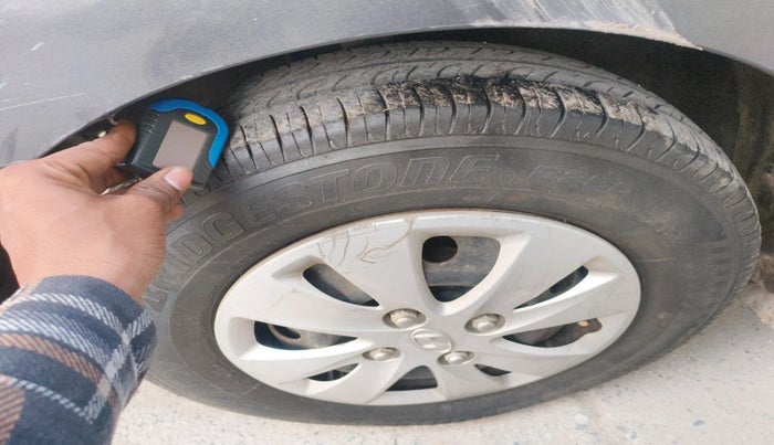 2013 Hyundai i10 MAGNA 1.2, Petrol, Manual, 38,802 km, tyre