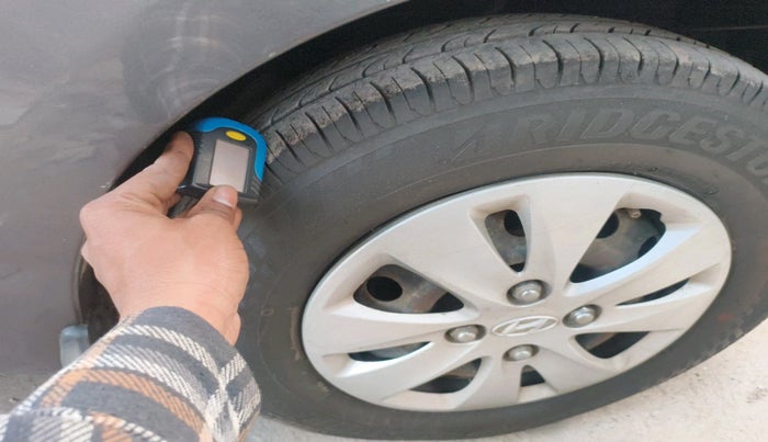 2013 Hyundai i10 MAGNA 1.2, Petrol, Manual, 38,802 km, tyre