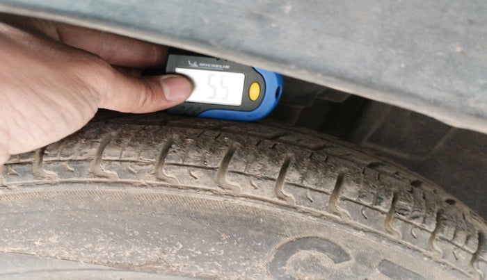 2018 Renault Kwid CLIMBER 1.0 AMT, Petrol, Automatic, 54,136 km, tyre