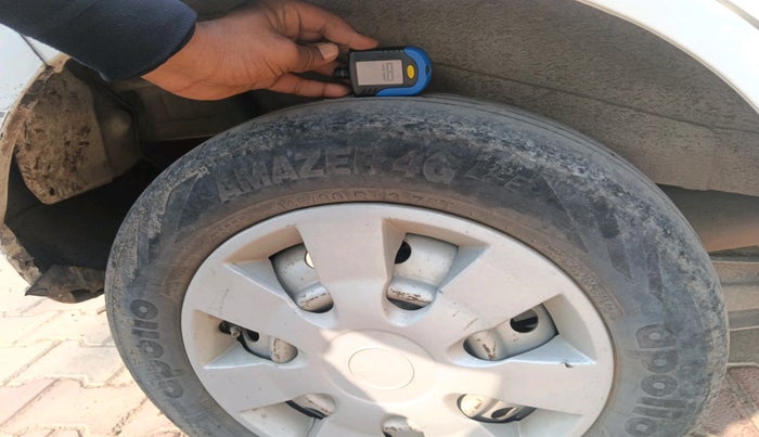 2016 Maruti Wagon R 1.0 LXI, Petrol, Manual, 70,665 km, tyre