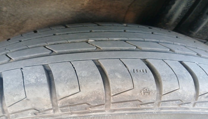 2025 KIA SYROS HTK (O) 1.0 Turbo 6MT, Petrol, Manual, 9,020 km, tyre