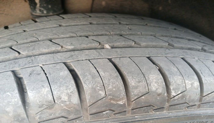 2025 KIA SYROS HTK (O) 1.0 Turbo 6MT, Petrol, Manual, 9,020 km, tyre