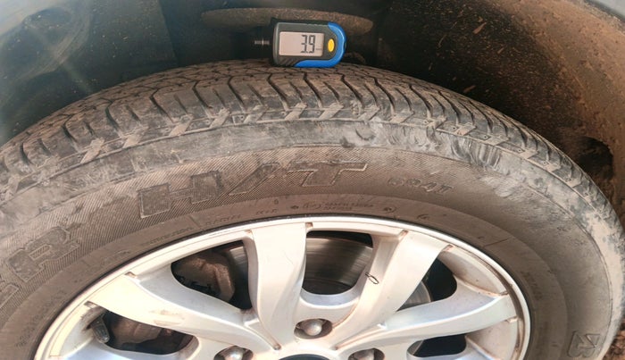 2018 Mahindra XUV500 W10, Diesel, Manual, 44,641 km, tyre