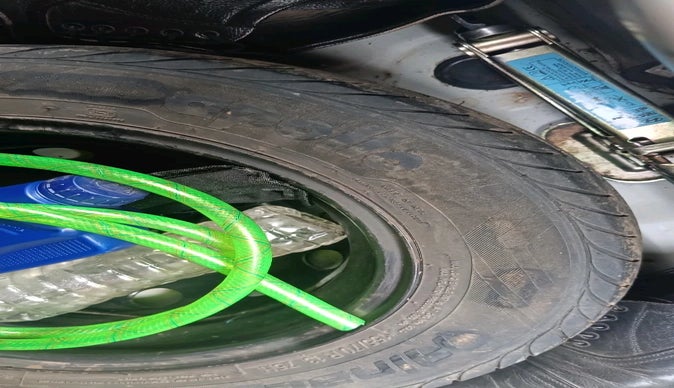 2018 Hyundai Eon MAGNA +, Petrol, Manual, 53,238 km, tyre