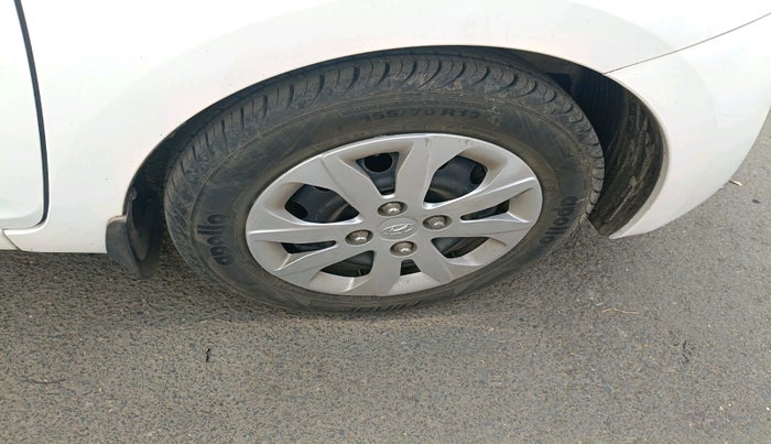 2018 Hyundai Eon MAGNA +, Petrol, Manual, 53,238 km, tyre