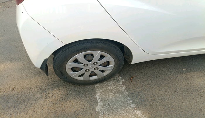 2018 Hyundai Eon MAGNA +, Petrol, Manual, 53,238 km, tyre