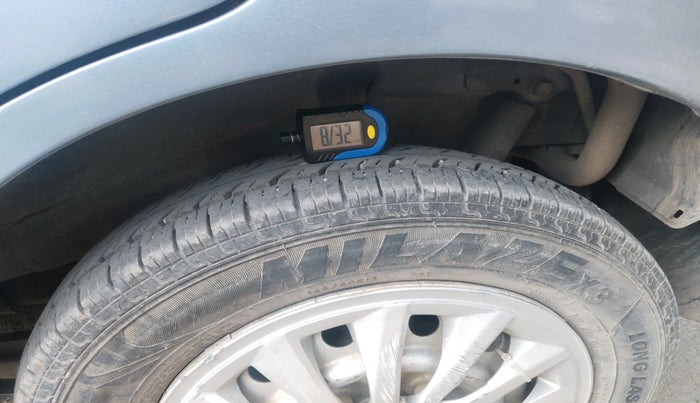 2012 Maruti Wagon R 1.0 LXI CNG, CNG, Manual, 75,207 km, tyre