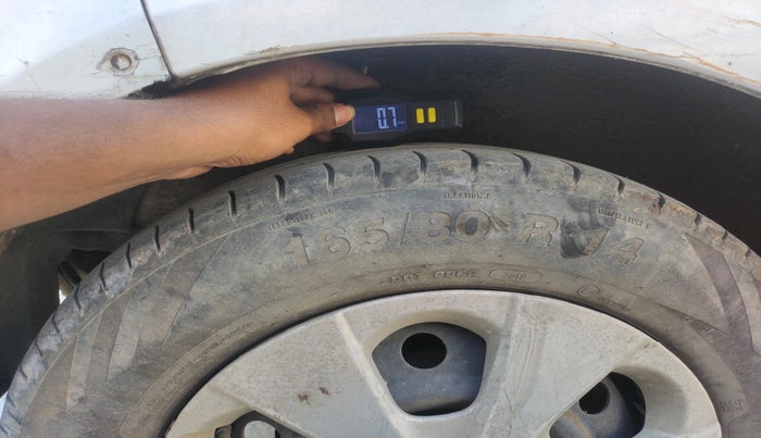 2011 Maruti Ritz VXI, Petrol, Manual, 1,30,818 km, tyre