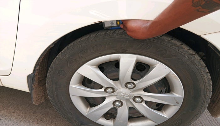 2011 Hyundai Eon SPORTZ, Petrol, Manual, 9,147 km, tyre