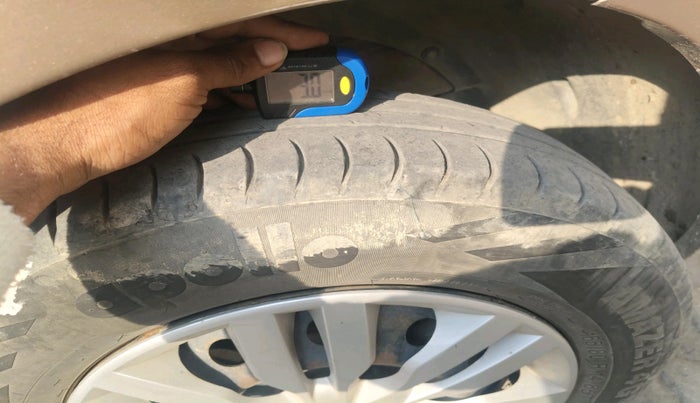 2019 Maruti Dzire VXI, Petrol, Manual, 82,634 km, tyre