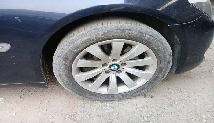 2011 BMW 7 Series 730Ld, Diesel, Automatic, 64,327 km, tyre