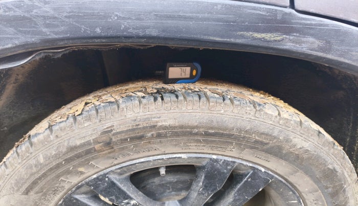 2017 Maruti Vitara Brezza ZDI PLUS, Diesel, Manual, 1,59,918 km, tyre