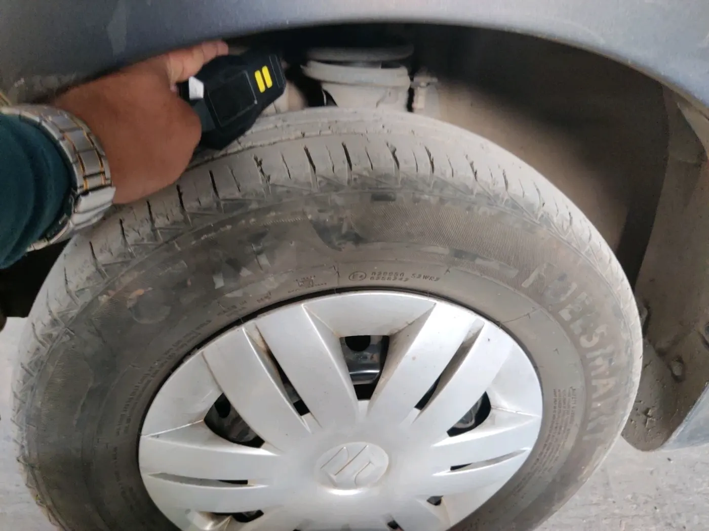 2022 Maruti Alto LXI O, Petrol, Manual, 25,296 km, tyre