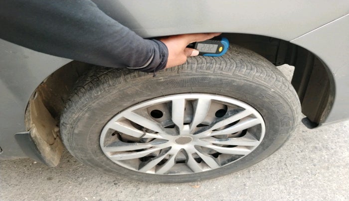 2012 Maruti Wagon R 1.0 VXI, Petrol, Manual, 27,770 km, tyre