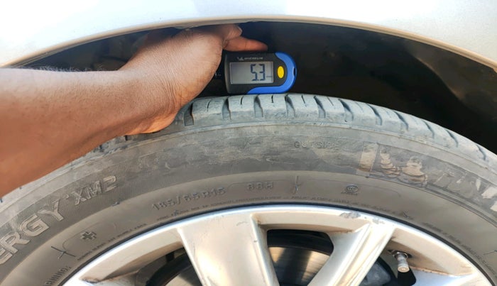 2016 Volkswagen Vento HIGHLINE 1.5 AT, Diesel, Automatic, 1,22,224 km, tyre