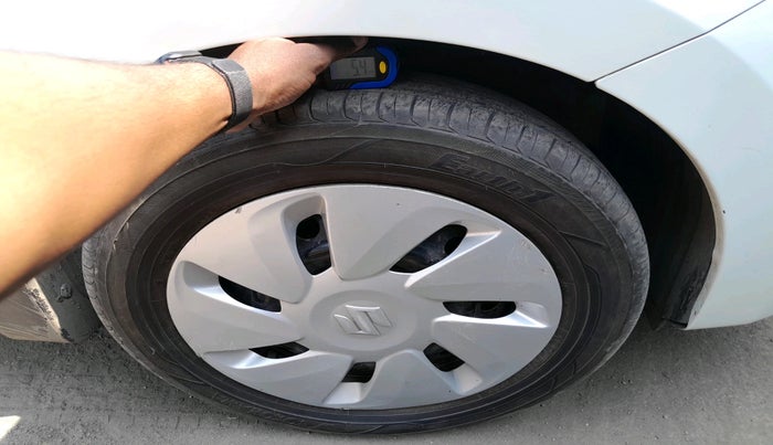 2016 Maruti Celerio VXI CNG, CNG, Manual, 1,42,737 km, tyre