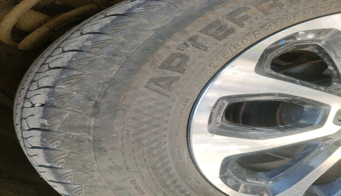 2024 Maruti Grand Vitara ALPHA SMART HYBRID, Petrol, Manual, 25,285 km, tyre