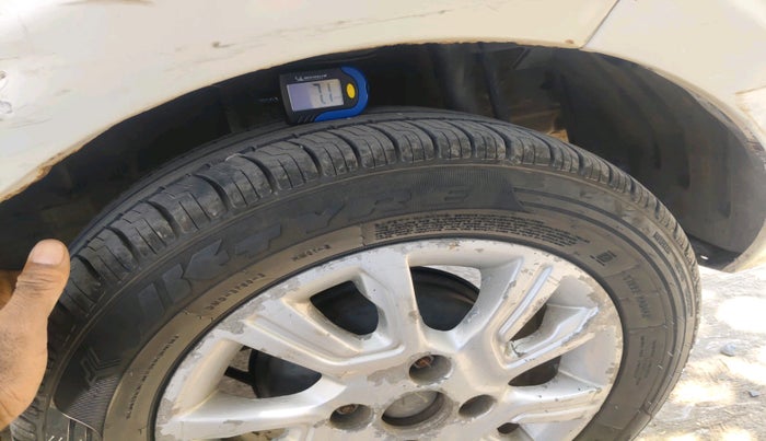 2018 Tata Tigor Buzz PETROL, CNG, Manual, 1,14,401 km, tyre