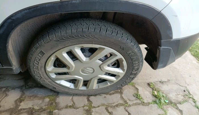 2016 Maruti Vitara Brezza VDI, Diesel, Manual, 71,793 km, tyre