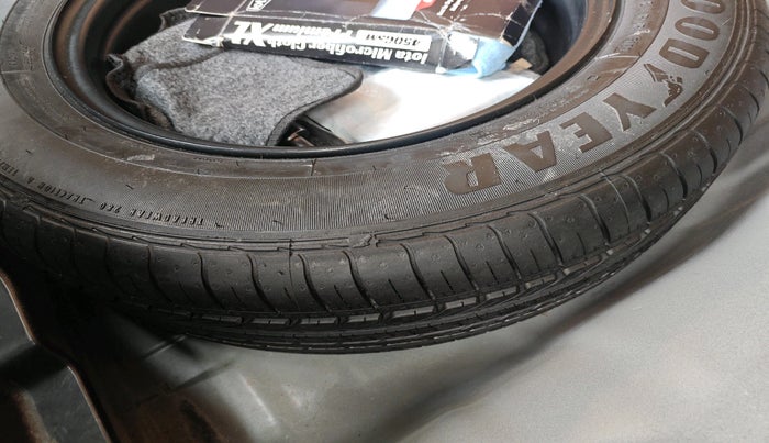 2023 KIA SONET HTK PLUS 1.2, Petrol, Manual, 47,707 km, tyre