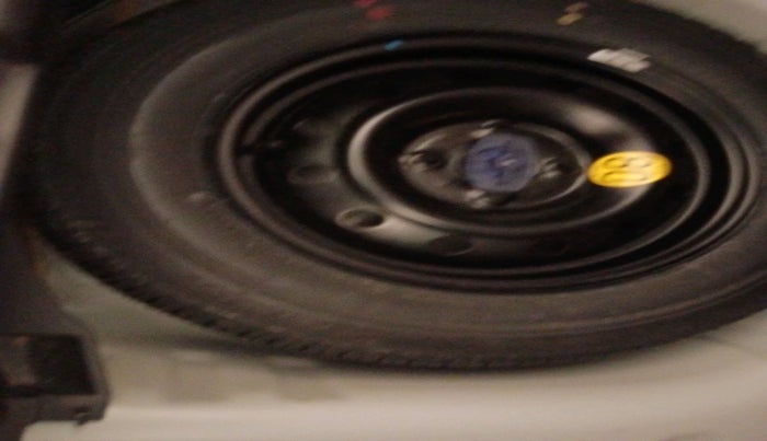 2019 Maruti Swift ZXI PLUS AMT, Petrol, Automatic, 41,200 km, tyre