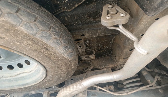 2022 Mahindra XUV700 AX 7 LUXURY D AT 7 STR, Diesel, Automatic, 39,226 km, tyre