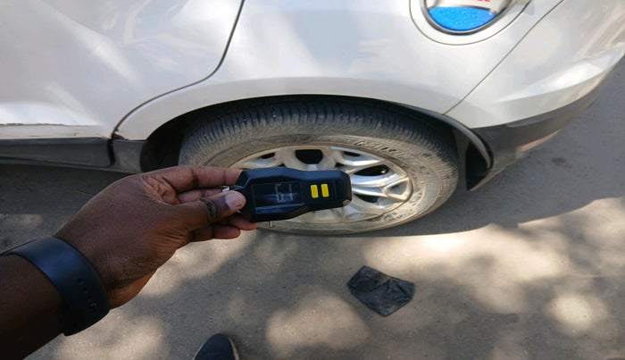 2017 Ford Ecosport TITANIUM 1.5L PETROL AT, Petrol, Automatic, 24,929 km, tyre