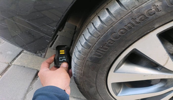 2015 Hyundai Verna FLUIDIC 1.6 CRDI SX 4S, Diesel, Manual, 92,444 km, tyre