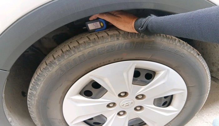 2016 Hyundai Creta BASE 1.6 PETROL, Petrol, Manual, 71,146 km, tyre