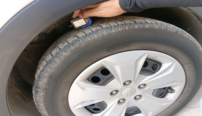 2016 Hyundai Creta BASE 1.6 PETROL, Petrol, Manual, 71,146 km, tyre