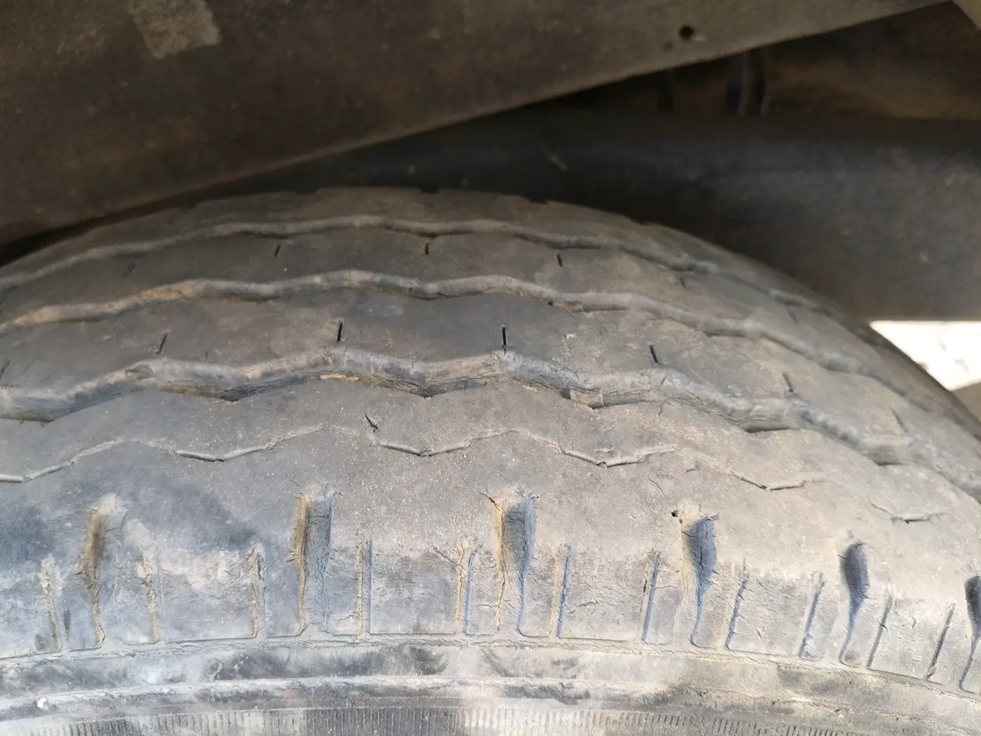 2019 Mahindra Bolero POWER PLUS SLX, Diesel, Manual, 63,000 km, tyre
