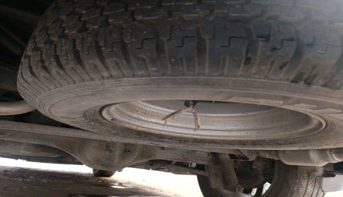 2018 Tata Hexa XT 4X2 7 STR, Diesel, Manual, 1,12,074 km, tyre