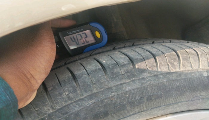 2014 Honda Mobilio 1.5L I-VTEC S, Petrol, Manual, 52,276 km, tyre