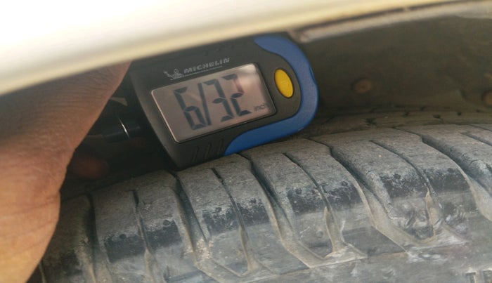 2014 Honda Mobilio 1.5L I-VTEC S, Petrol, Manual, 52,276 km, tyre