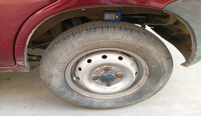 2012 Maruti Alto LXI, Petrol, Manual, 75,592 km, tyre