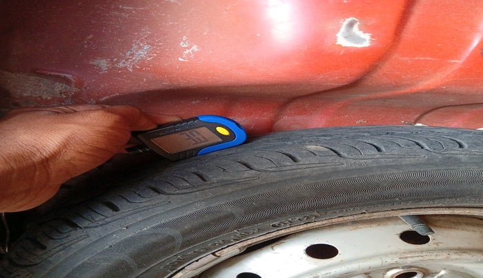 2012 Maruti Alto LXI, Petrol, Manual, 75,592 km, tyre