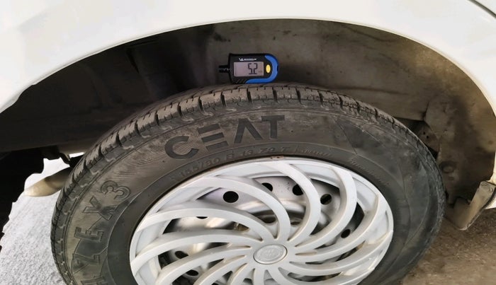 2020 Maruti New Wagon-R LXI CNG 1.0, CNG, Manual, 81,767 km, tyre